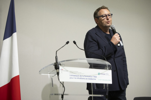 Pr Olivier Bonnot Pr Olivier Bonnot